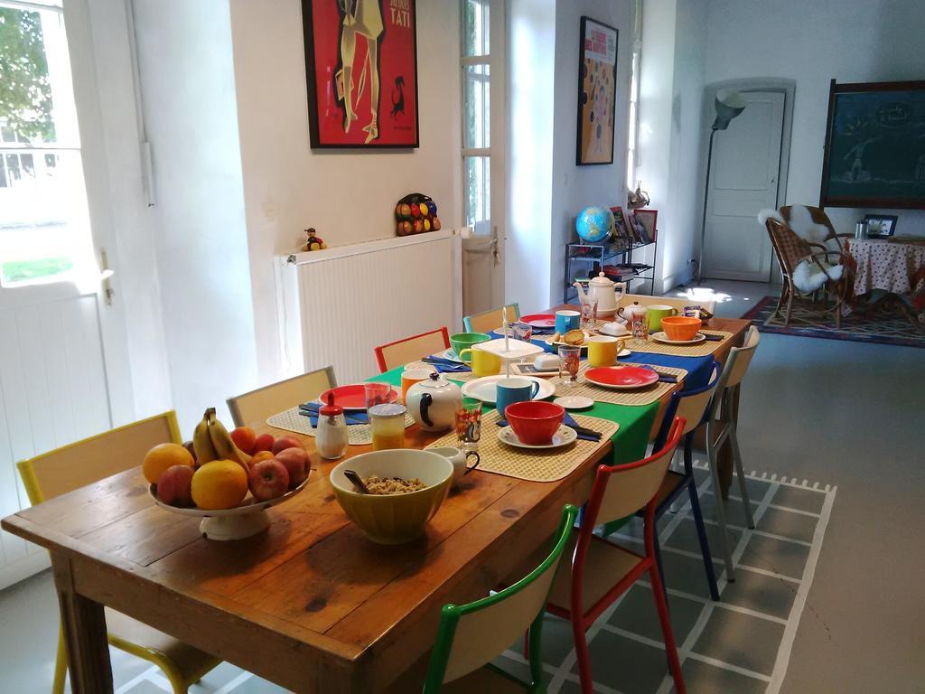 Bed and Breakfast La Bonne Ecole Les Landes-Genusson Экстерьер фото